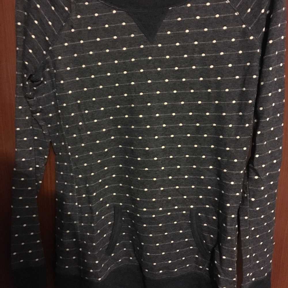 Women’s sweater